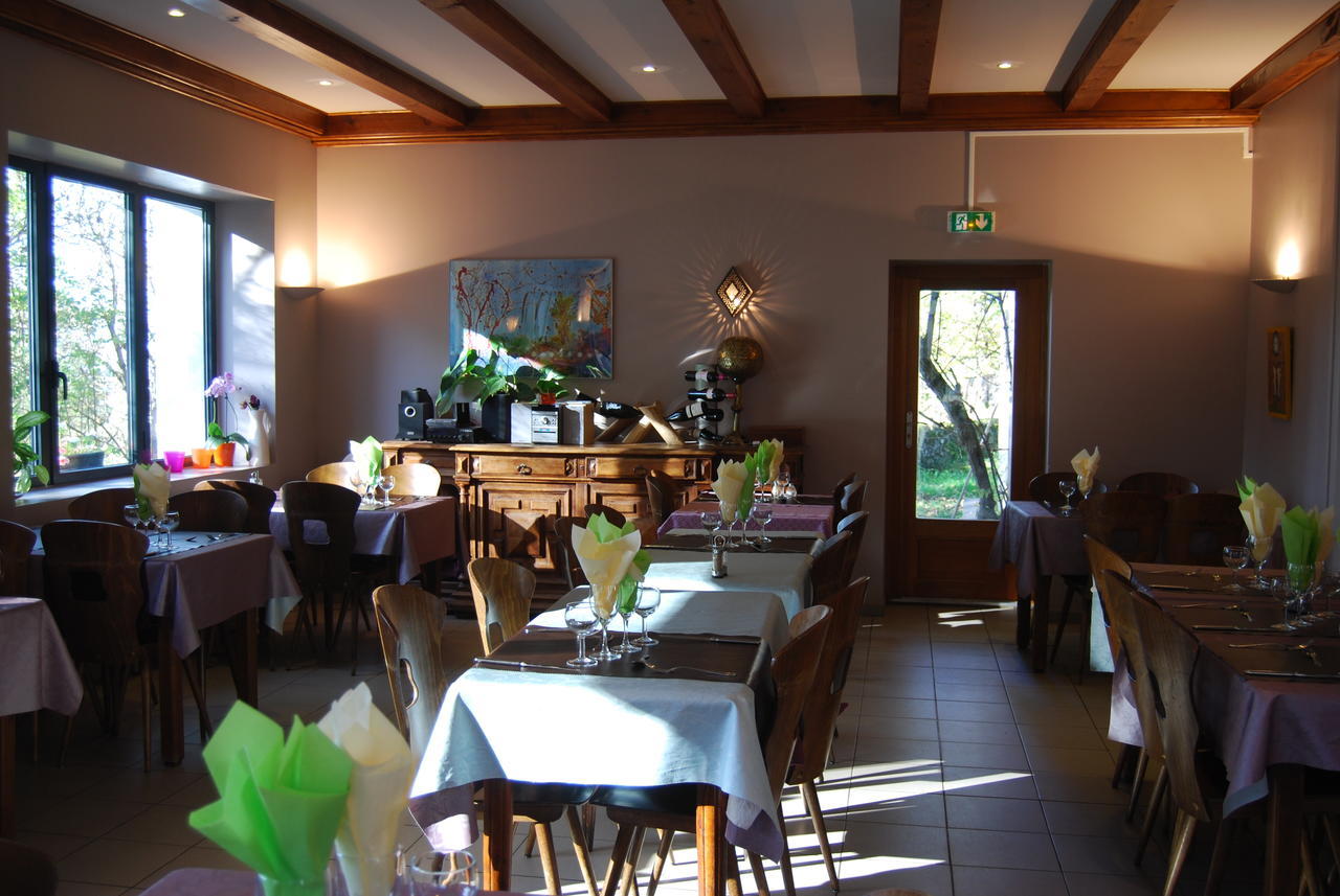 Hotel Restaurant Les Platanes Montfaucon-en-Velay