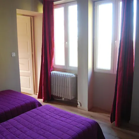 Hotel Restaurant Les Platanes Montfaucon-en-Velay Zimmer foto